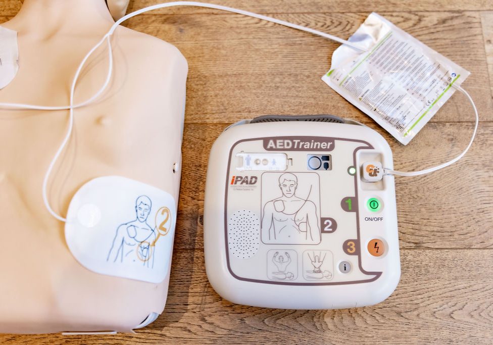 AED trainer kit for first aid